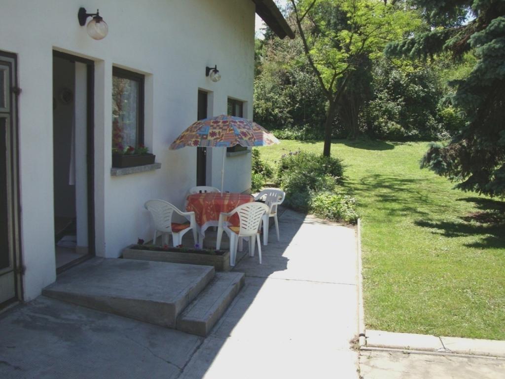 Gyongyvirag Vendeghaz Apartment Balatonboglar Luaran gambar