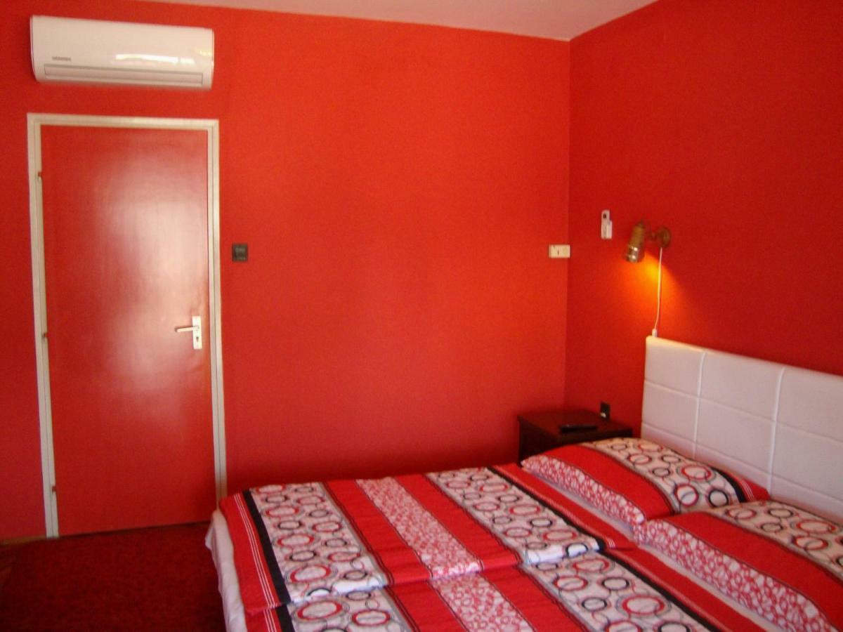 Gyongyvirag Vendeghaz Apartment Balatonboglar Luaran gambar