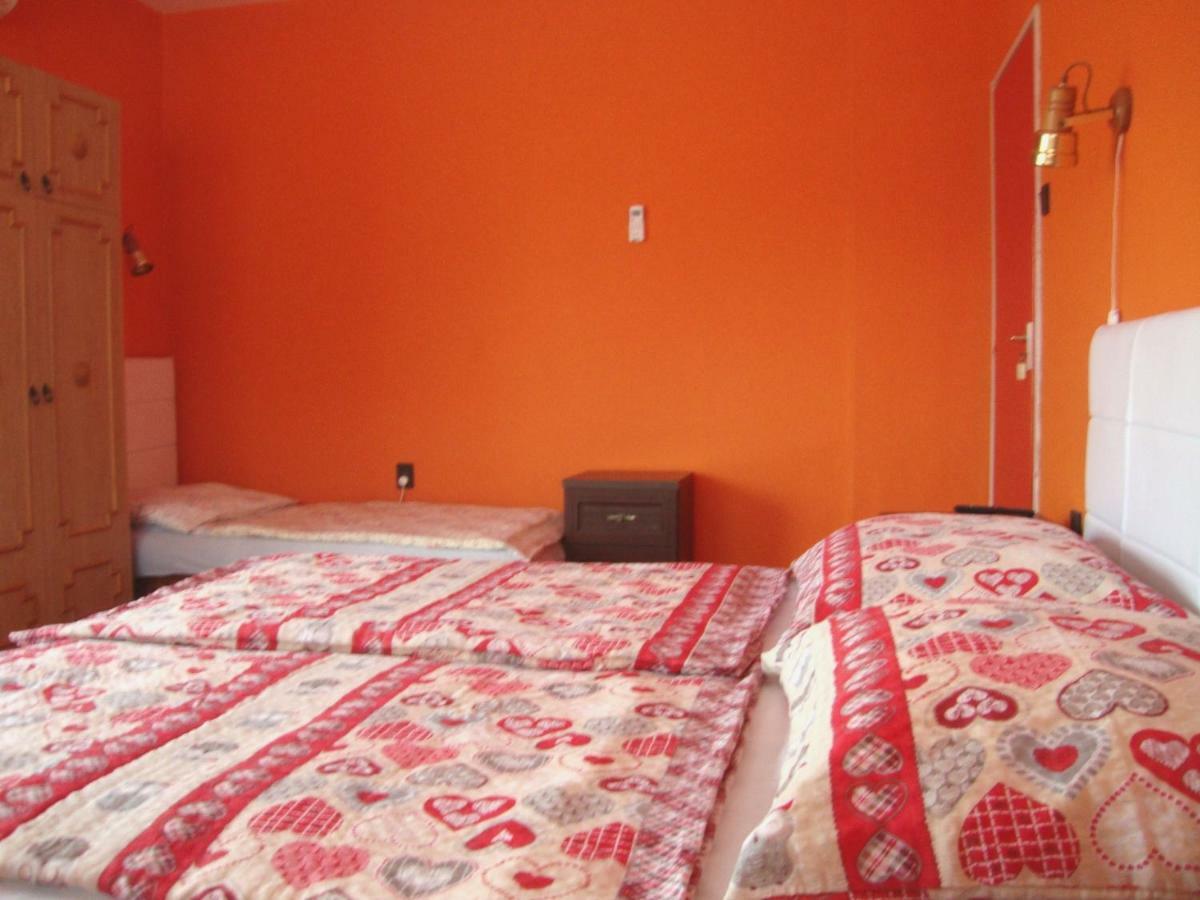 Gyongyvirag Vendeghaz Apartment Balatonboglar Luaran gambar