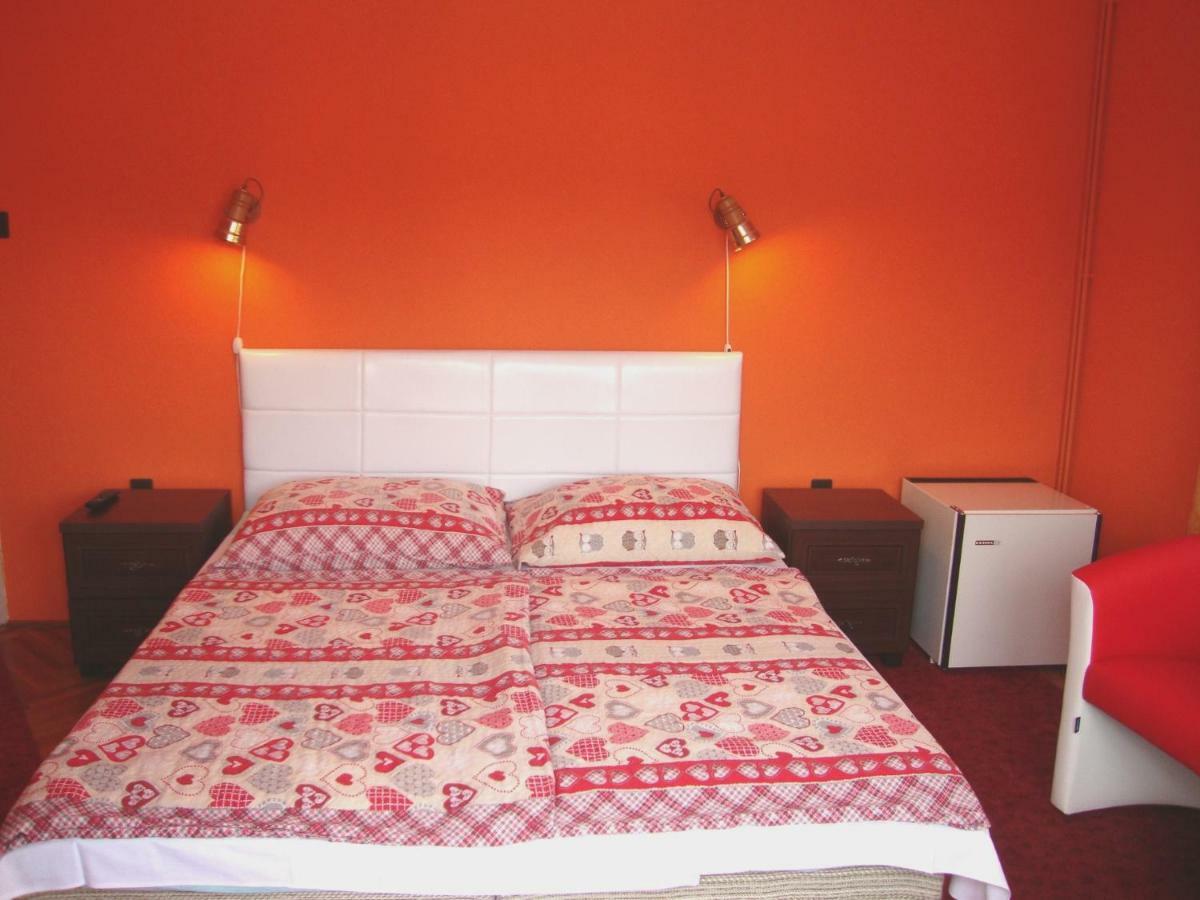 Gyongyvirag Vendeghaz Apartment Balatonboglar Luaran gambar